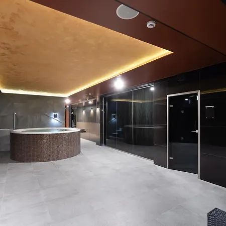 Luna Hrebienok C109 *